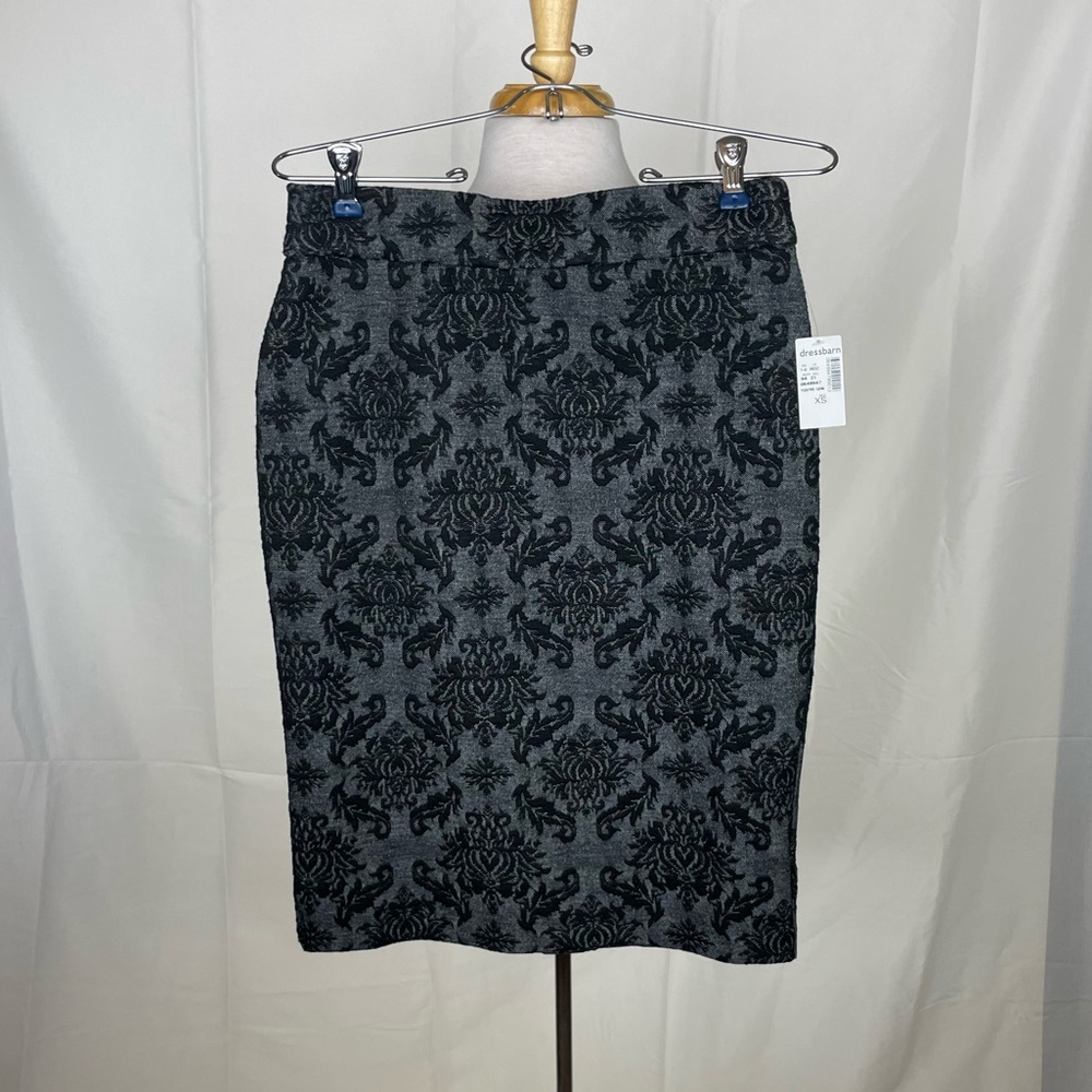 NWT Roz & Ali Damask Pattern Pencil Skirt - XS